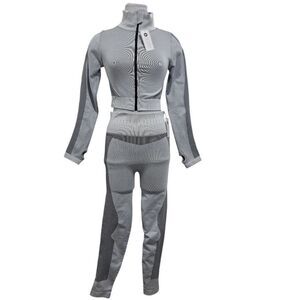 Astoria Women's Workout 2 Piece Sets Seamless Yoga Activewear Gym Gray Large NWT